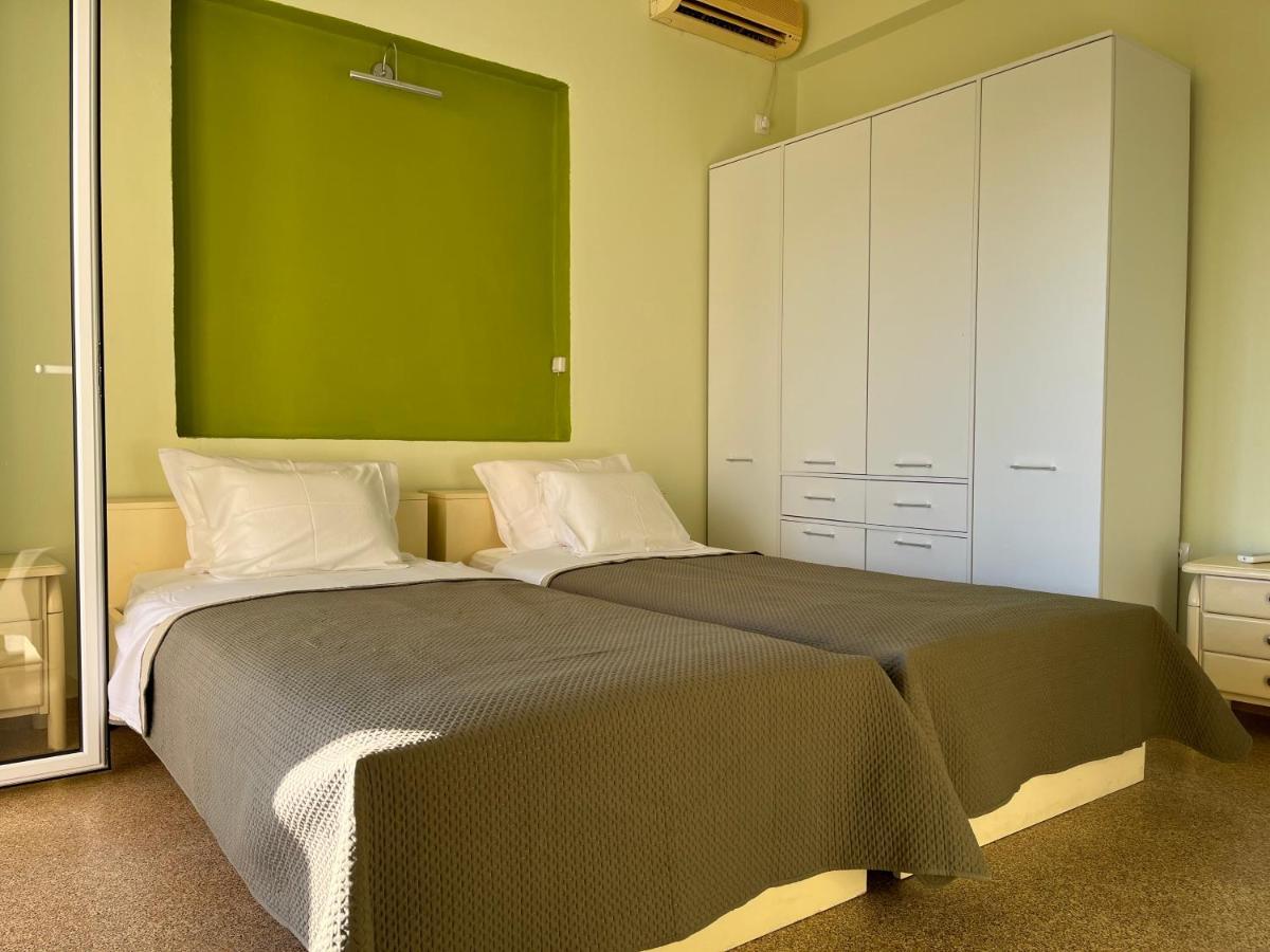 Athens Riviera: 2 Bed / 3' Walk From The Beach Agia Marina  Buitenkant foto